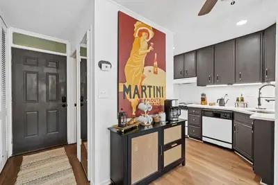Image de Bay Getaway, Cozy Studio Condominium in Daphne, Al - Sleeps 2 - Near Interstate