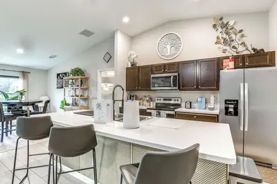Image de Spacious & Centrally Located Port St Lucie Home!
