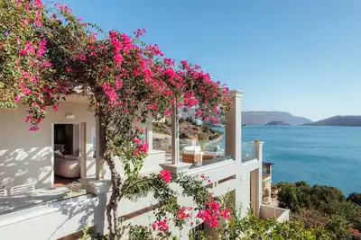 Image de Heliopetra Villa