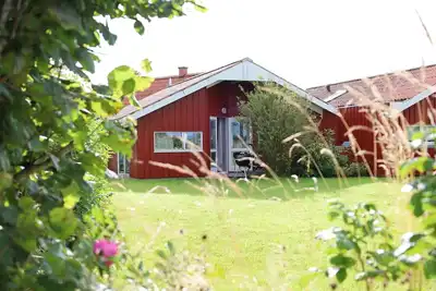Image de Ferienhaus \"sanderling\" - GemĂĽtliches Holzhaus mit Blick auf die Schafswiesen