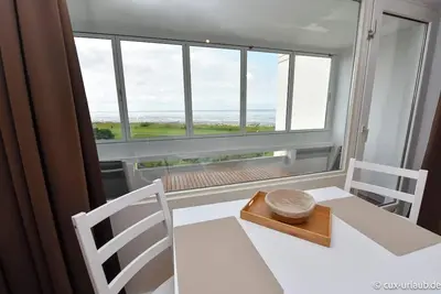 Image de Exclusive apartment with sea view, balcony, pool and sauna right on the beach
