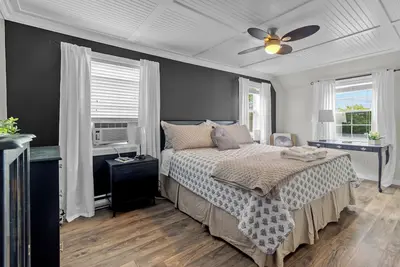 Image de Chez Michele | 3 Bd | Parking | Yard