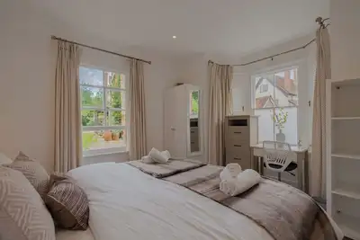 Image de Relaxing Riverfront Cottage with \nPrivate Terrace