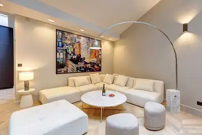 Image de Appt Élégant et climatisé - 3br/10p - Le Marais