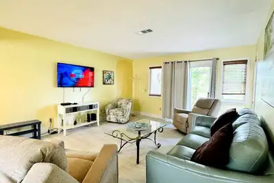 Image de Awesome 1st floor, 2br apartment at Bay Tree