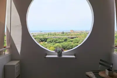 Image de Amazing view and free parking!