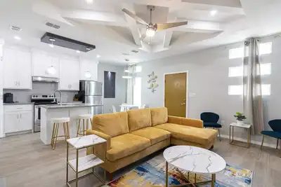 Image de Oasis Luxury Apartment Home Near Spi, SpaceX/Starbase/ Lng Co. Gated Property