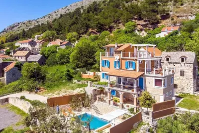 Image de Villa Diana - Six Bedroom Villa with Private Pool