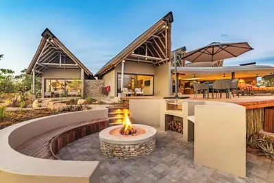 Marula Sunrise Lodge, Mjejane Private Game Reserve bordering Kruger National \n\n