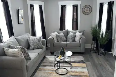 Image de Charming 3-Bedroom in Worcester\n\n