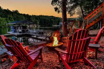 Image de Treehouse on the Lake - Pet Friendly | Private Dock | Lake Nottely