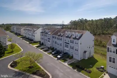 Image de Cozy 3-bedroom condo close to Paradise Grill in lovely Long Neck ~ Weekly Rental