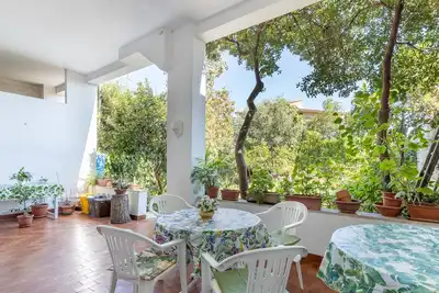 Image de Maison de vacances 'Sartiglia Domu' avec terrasse privée, Wi-Fi et climatisation