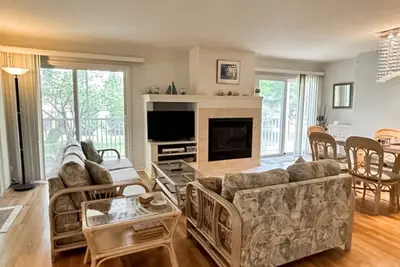 Image de Sea Colony Tennis condo with shared pool, tennis & pickleball courts