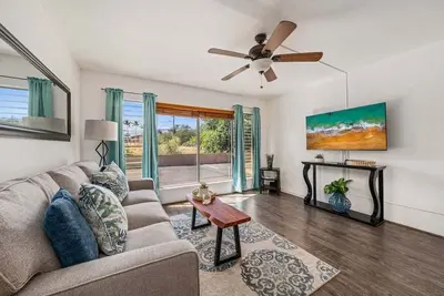 Image de Kvl 105 Stylish Stay w Lanai + Ac Walk2Beach