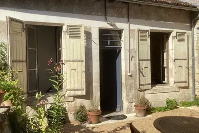 Image de Jolie maison dans le centre historique de Bourdeilles