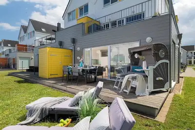 Image de Little freedom - right on the water, shower, sauna, terrace, beach chair, loungers