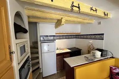 Image de Maison de ville sur 2 niveaux - 2 chambres - terrasse tropézienne