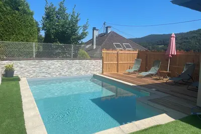 Image de L'Impasse en famille : gîte 2-6 personnes avec spa et piscine privatifs