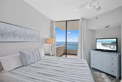 Image de Sandy Shores Haven 502–Ocean Views–Sleeps 4