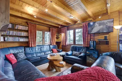 Image de Chalet à La Rosière - 14 pers, 195m², jacuzzi, hammam, ski room, balcon et terrasse orientés Sud