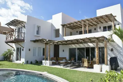 Image de Luxury Ocean View Villa, Spacious 5bdrm, Private Pool, Easy Location