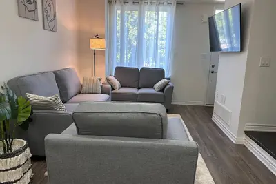 Image de 2 bed room  2 bathroom Cozy town house