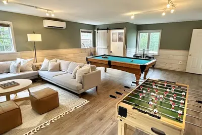 Image de Renovated Large House Sleeps 21 [Tranquil Retreat]