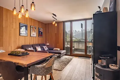 Image de Isard Homes by Select Rentals