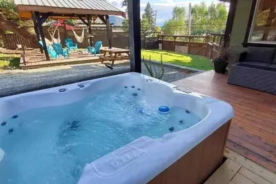 Image de Cottage-Salle de bain privée séparée-Large