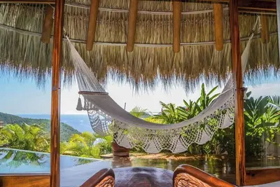 Image de Welcome to Amuleto, live a new experience by renting the entire Villa in Zihua