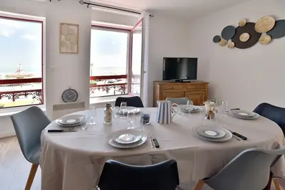 Image de L'Aviron 35 - Appt vue mer