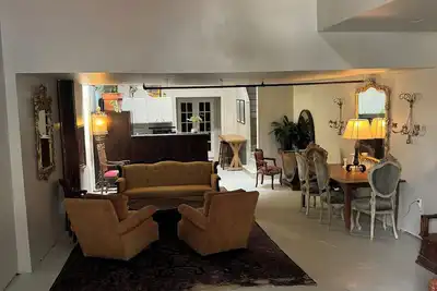 Image de Unique & Spacious loft in Old4thWard on the Beltline!