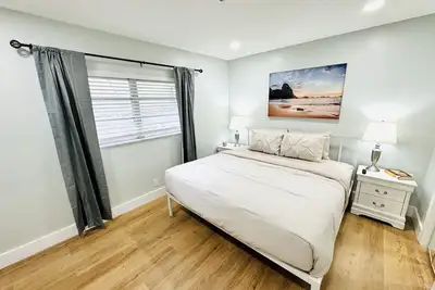 Image de Spacious & Central 1br Apt W\/ Shared Pool & Garden