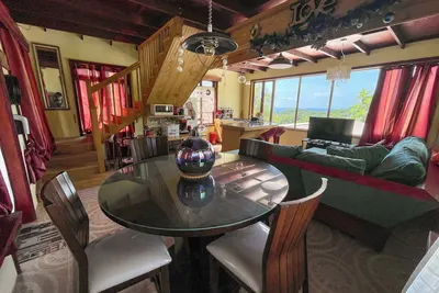 Image de a charming 1-bedroom loft in superb Castries with WiFi and garage parking