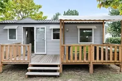 Image de Mobil-home | Classic | 3 Ch. | 6 pers. | Terrasse surélevée | A/C