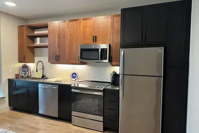 Image de 1-bedroom apartment Suite w/ fitness room, WiFi in wonderful Dallas/Deep Ellum.