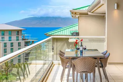 Image de Maui Resort Rentals: Honua Kai Konea 818 – Luxurious 2br Corner Suite w/ Oversized 450+ sq ft  Balcony & Beautiful Partial Ocean & Mountain Views!