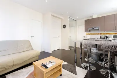 Image de Cannes Suquet 100m des plages Cosy T2 parfaitement équipé