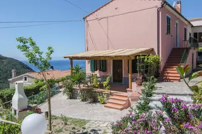 Image de Casa Gelso, Vista Mare e Relax Nella Natura