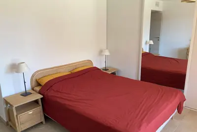 Image de Appartement de plein pied avec jardin privatif à 50 m de la mer