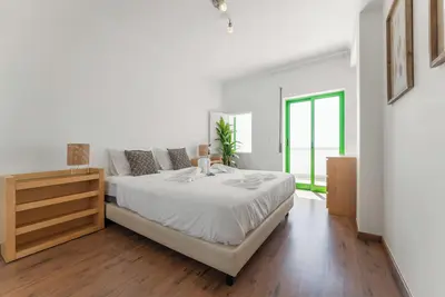 Image de Sunset Terrace - Beachfront apartment with private parking