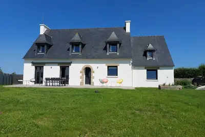 Grande maison 200m2 bord de mer 12 pers. avec jacuzzi 300 mètres de la plage