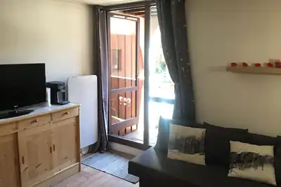 Image de Joli Studio 20m2 centre Station balcon 4 couchages, télémix du Diable