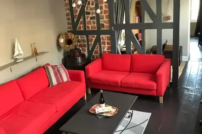 Image de Appartement typique de 54 m², plein centre au calme.