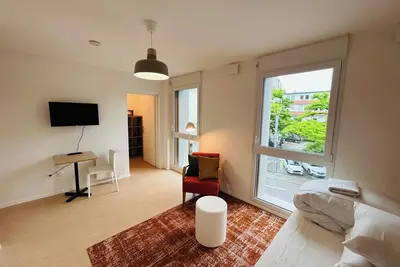 Image de We Live In R - Suite 204