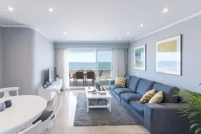 Image de Luxury apartment direct to the sea in Gandia Beach