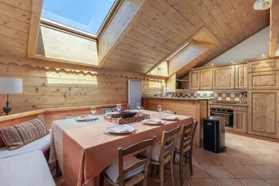 Image de Duplex 8 pers à Méribel Village, Sauna, Garage, Proche Piste et Commerces