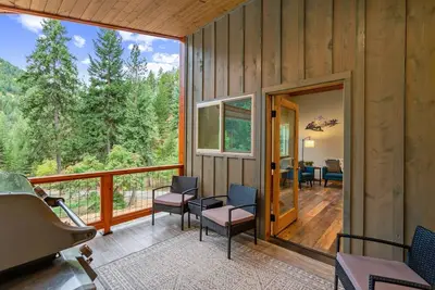 Image de Eagle Creek Hideaway - Enjoy some peace and quiet!