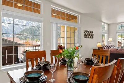 Image de Leavenworth Nest - Well Appointed Town Condo